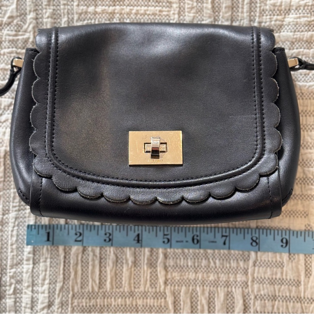 Kate Spade Maple Court Zani Scalloped Crossbody | Black Leather - Picture 8 of 9